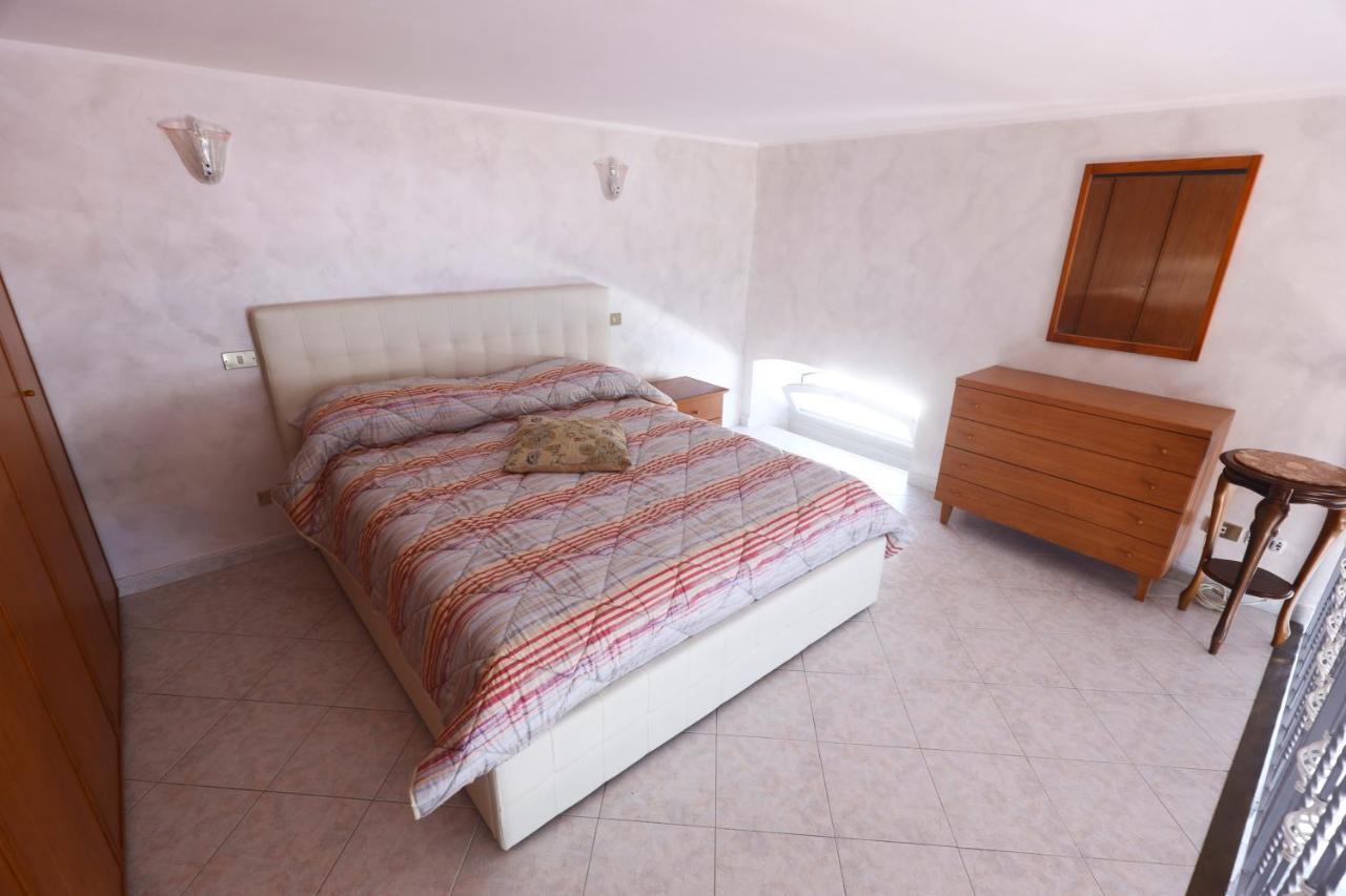 דירות נאפולי Laura House מראה חיצוני תמונה